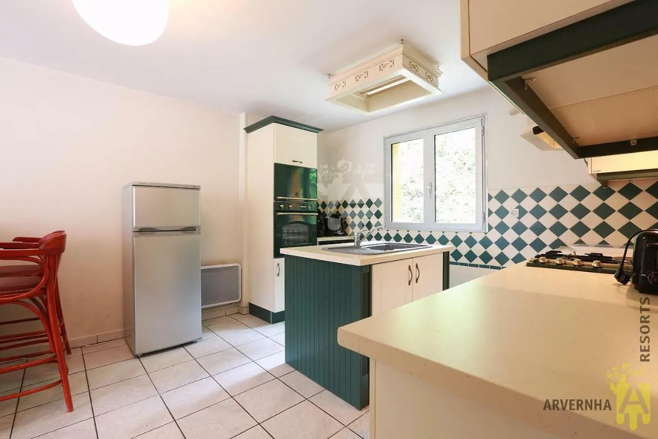 Rev'O'Lac 2 Chambon-sur-Lac Holiday home