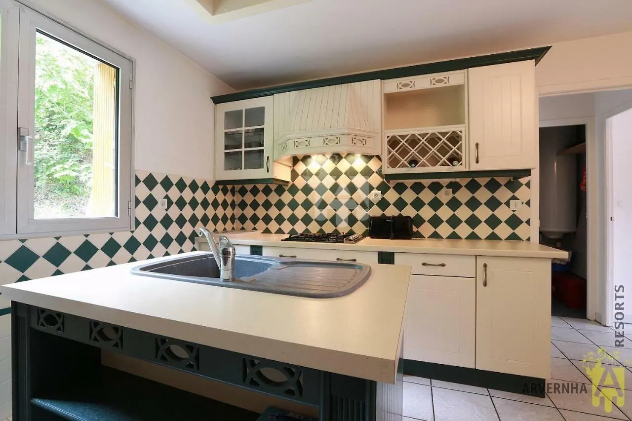Rev'O'Lac 2 Chambon-sur-Lac Holiday home
